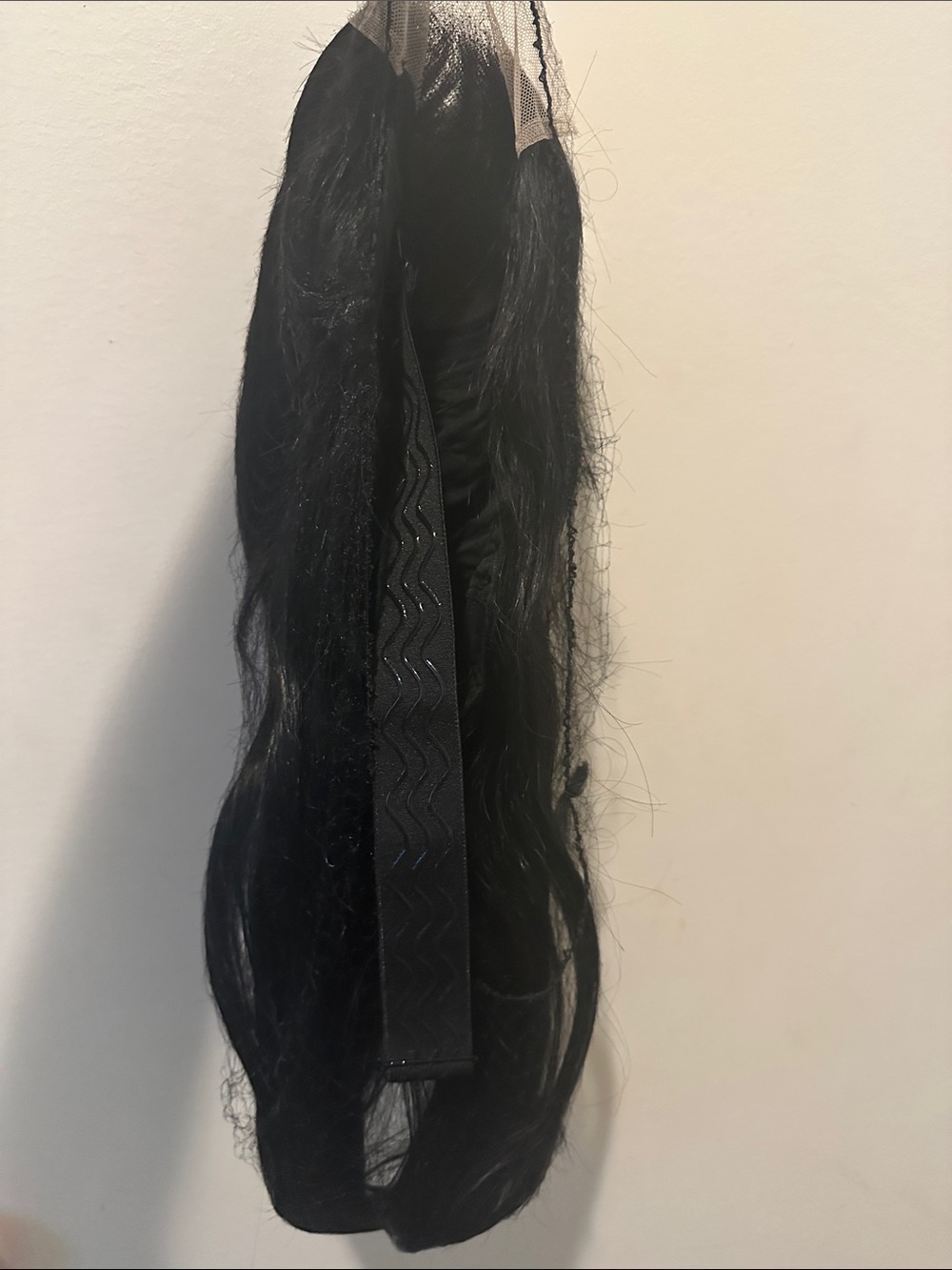 Black Women’s Clip-In Hair Extension - Unbranded - Picture 3 of 4